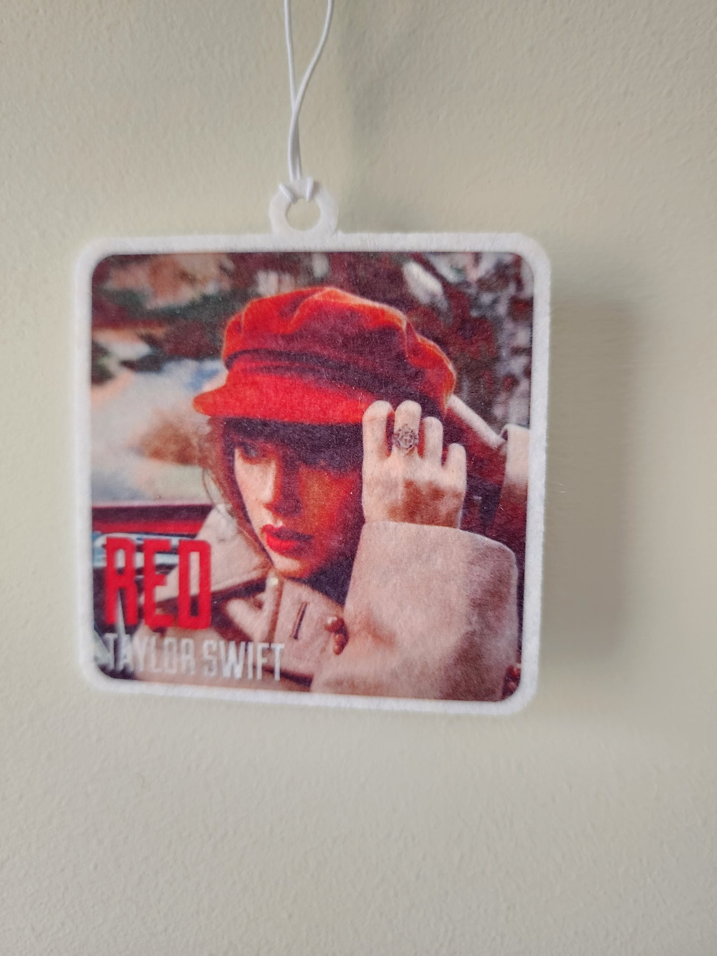 RED TAYLOR'S VERSION CAR AIR FRESHENER