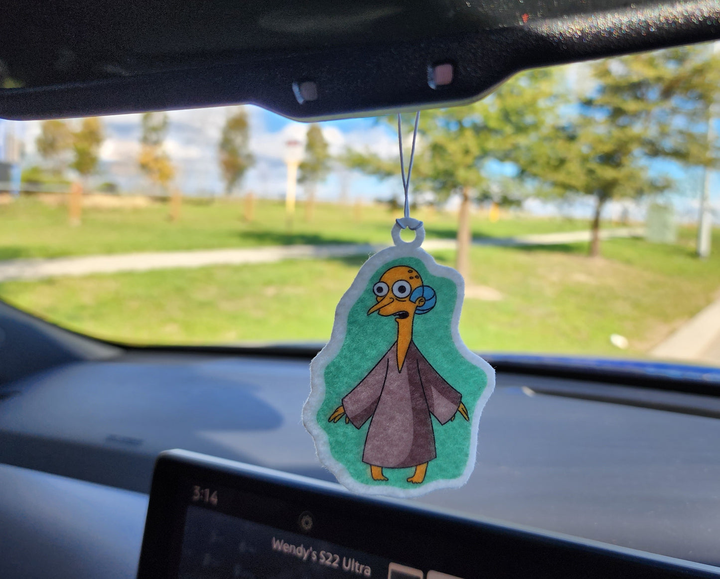 MR BURNS ALIEN CAR AIR FRESHENER