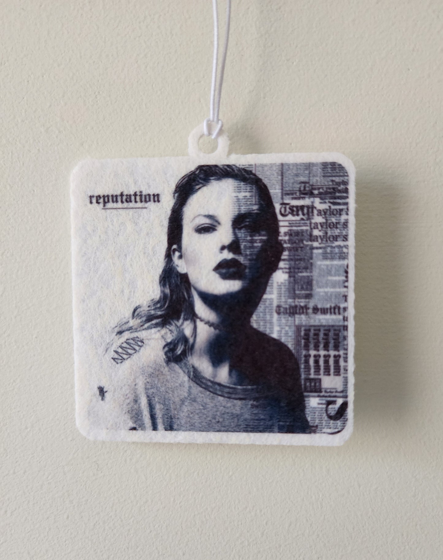 REPUTATION TAYLOR CAR AIR FRESHENER