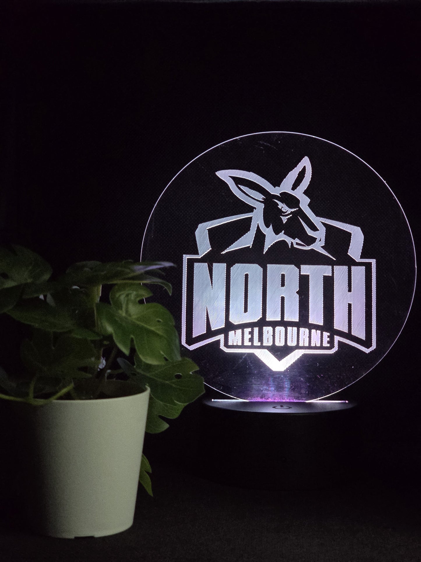 NORTH MELBOURNE KANGAROOS NIGHT LIGHT 8 COLOURS LED LAMP