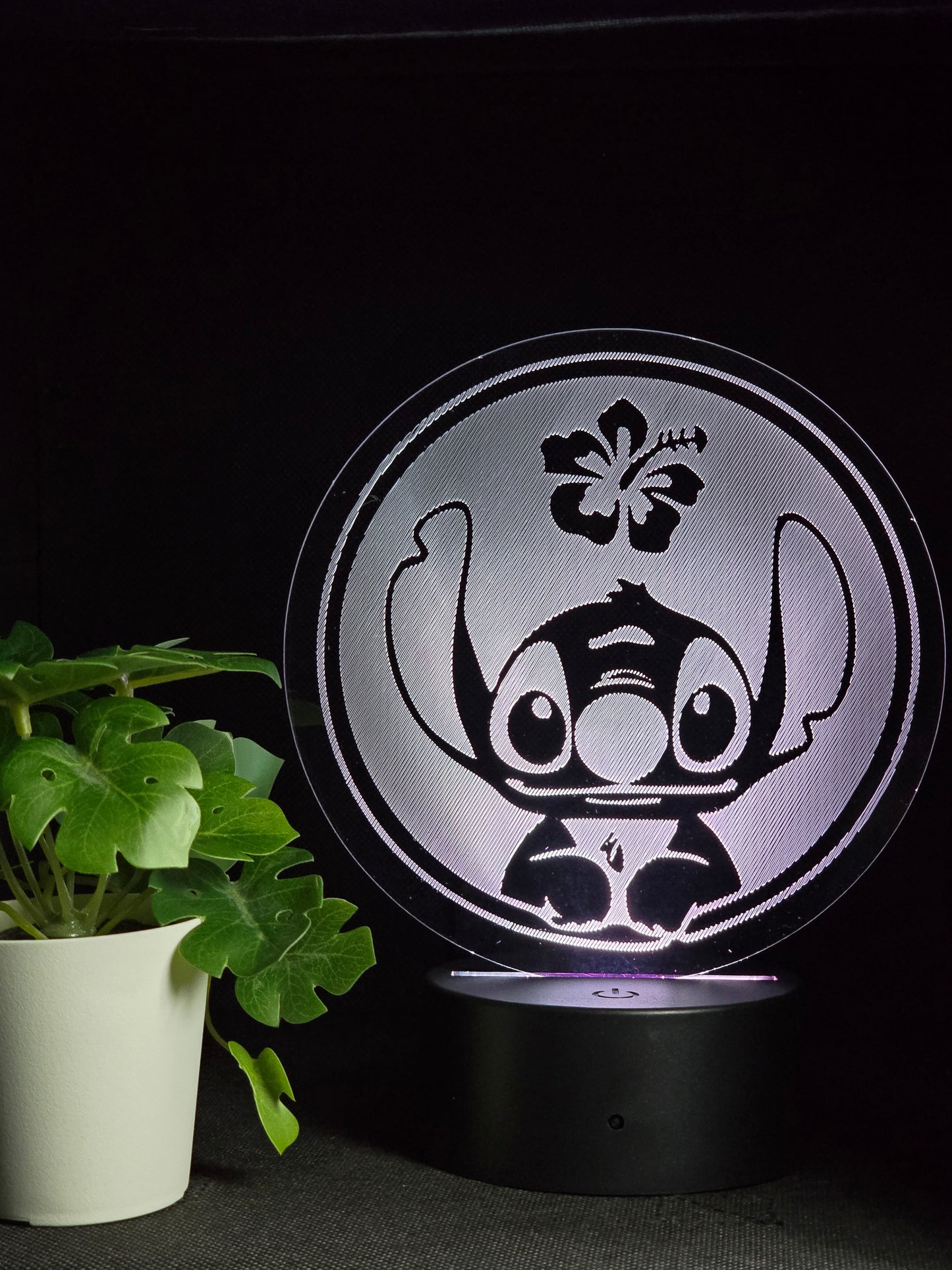 STITCH NIGHT LIGHT 8 COLOURS LED LAMP