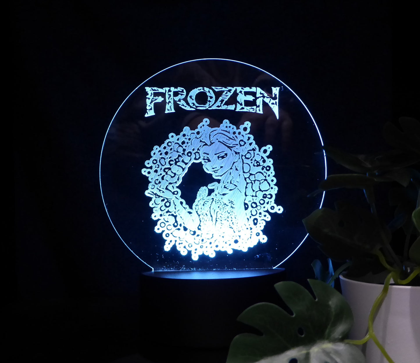 FROZEN NIGHT LIGHT 8 COLOURS LED LAMP