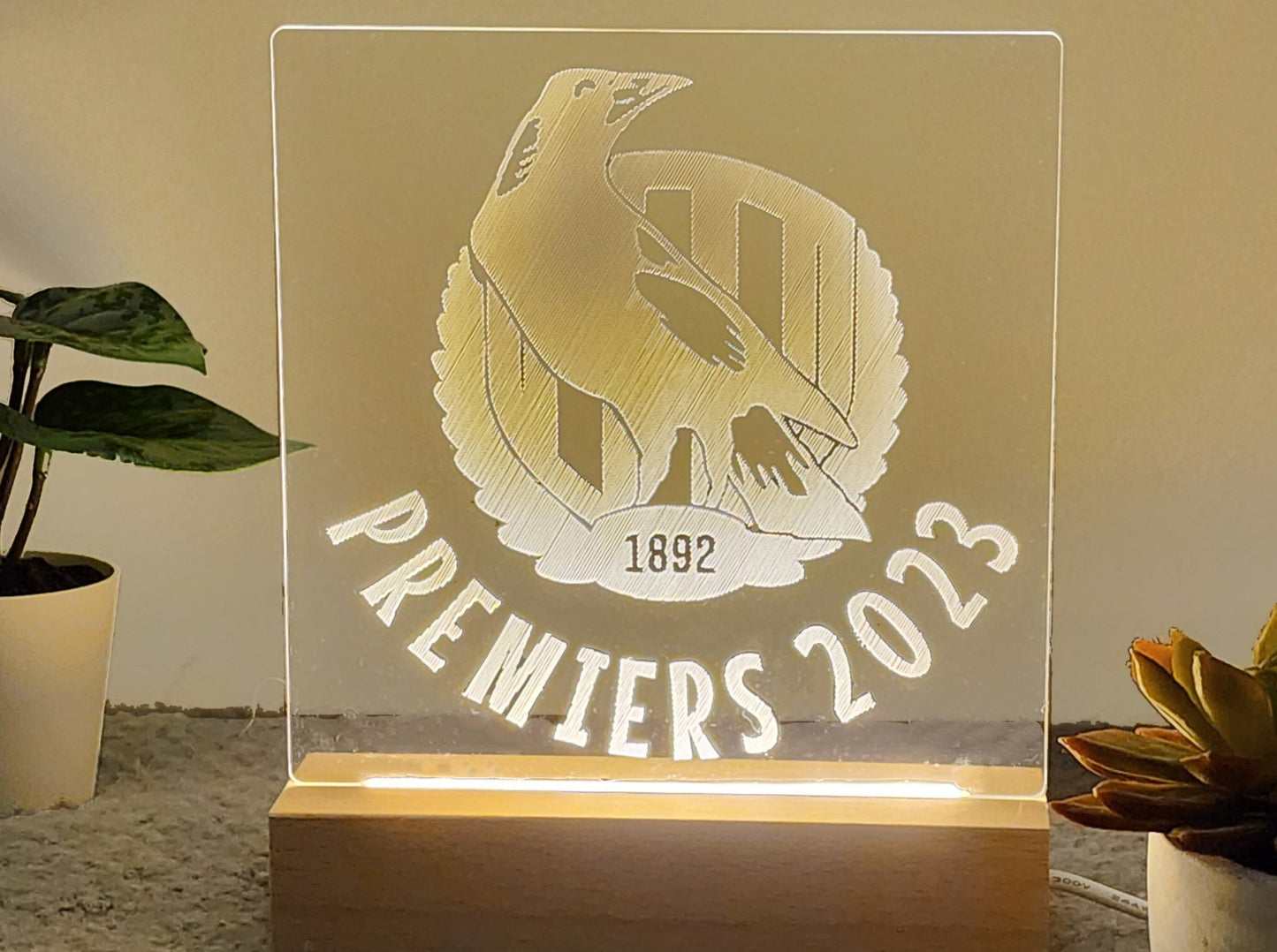 COLLINGWOOD MAGPIES PREMIERS 2023 NIGHT LIGHT WARM WHITE LED LAMP