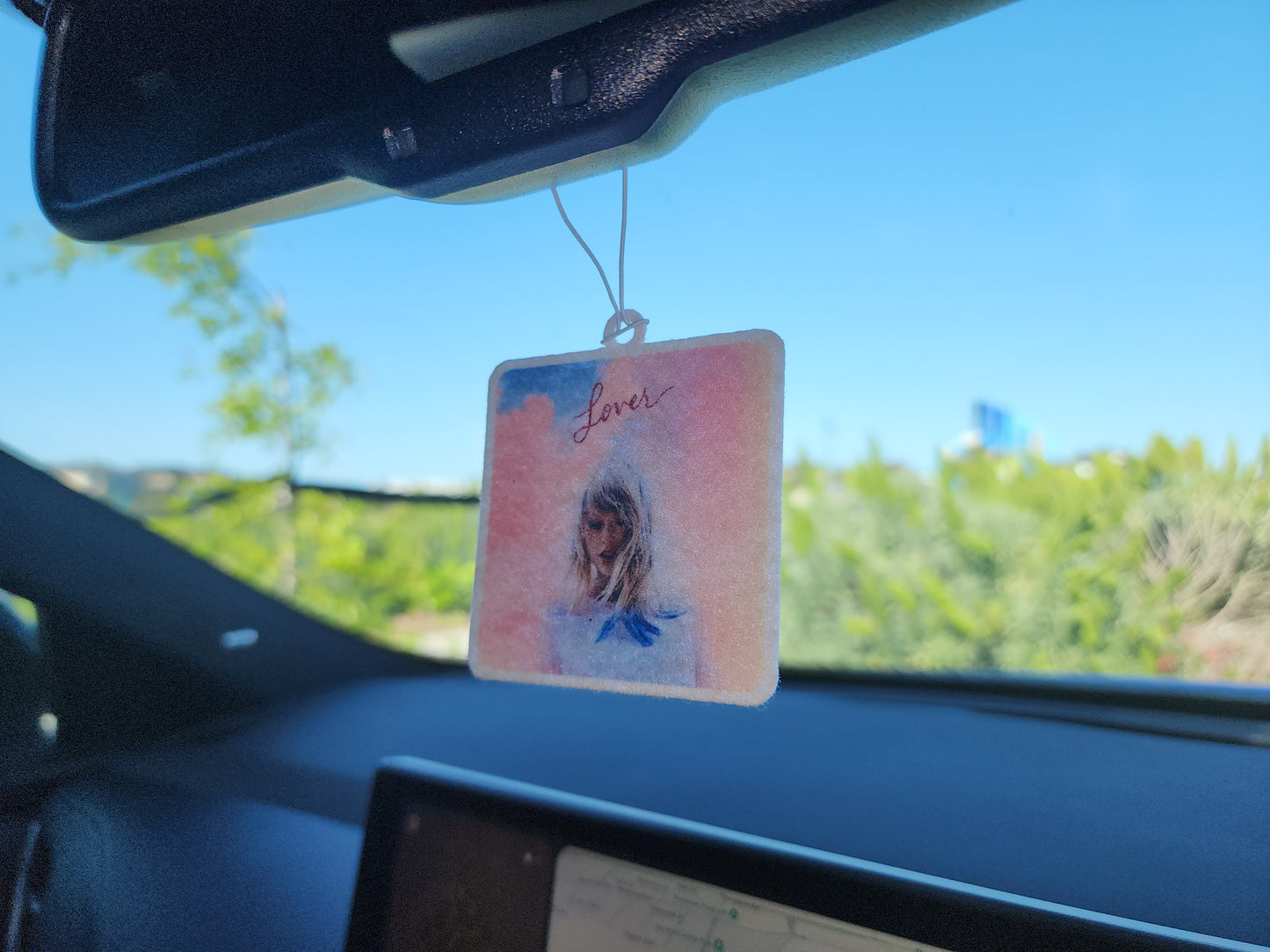 LOVER TAYLOR CAR AIR FRESHENER