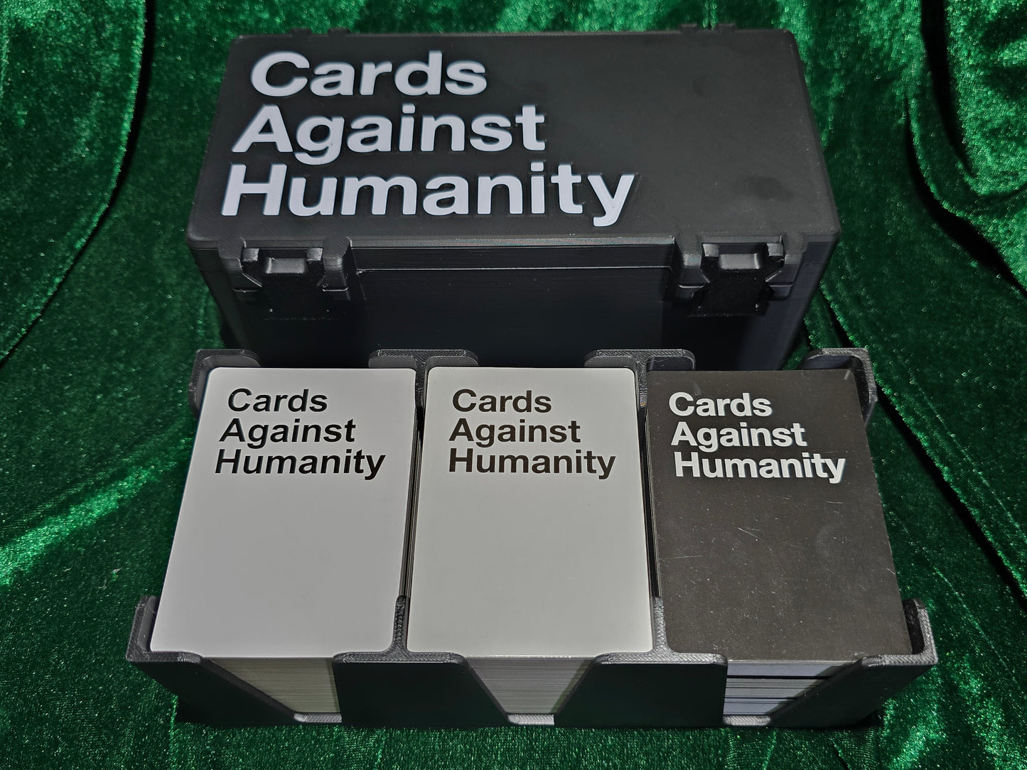 Cards Against Humanity Storage Box – 675 Card Capacity