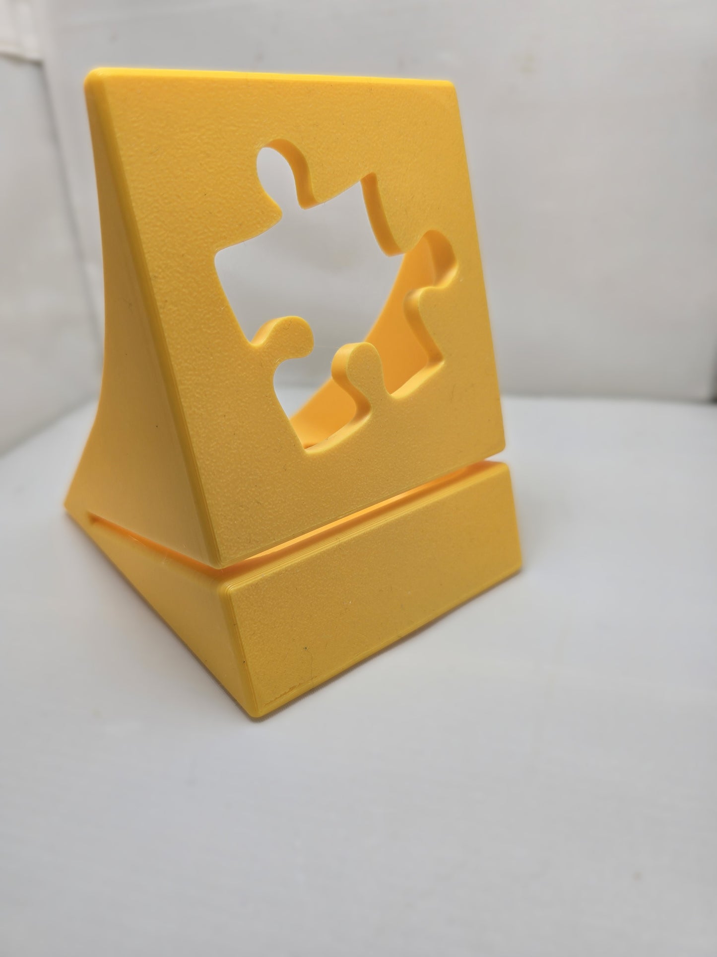 Puzzle Lid Holder – 3D Printed Stand for Easy Puzzle Building