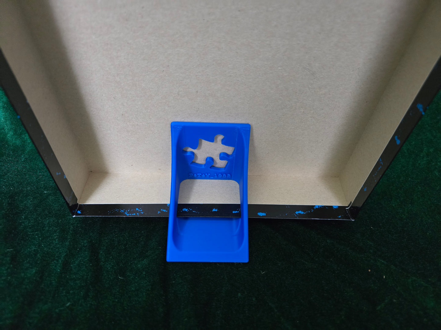 Puzzle Lid Holder – 3D Printed Stand for Easy Puzzle Building