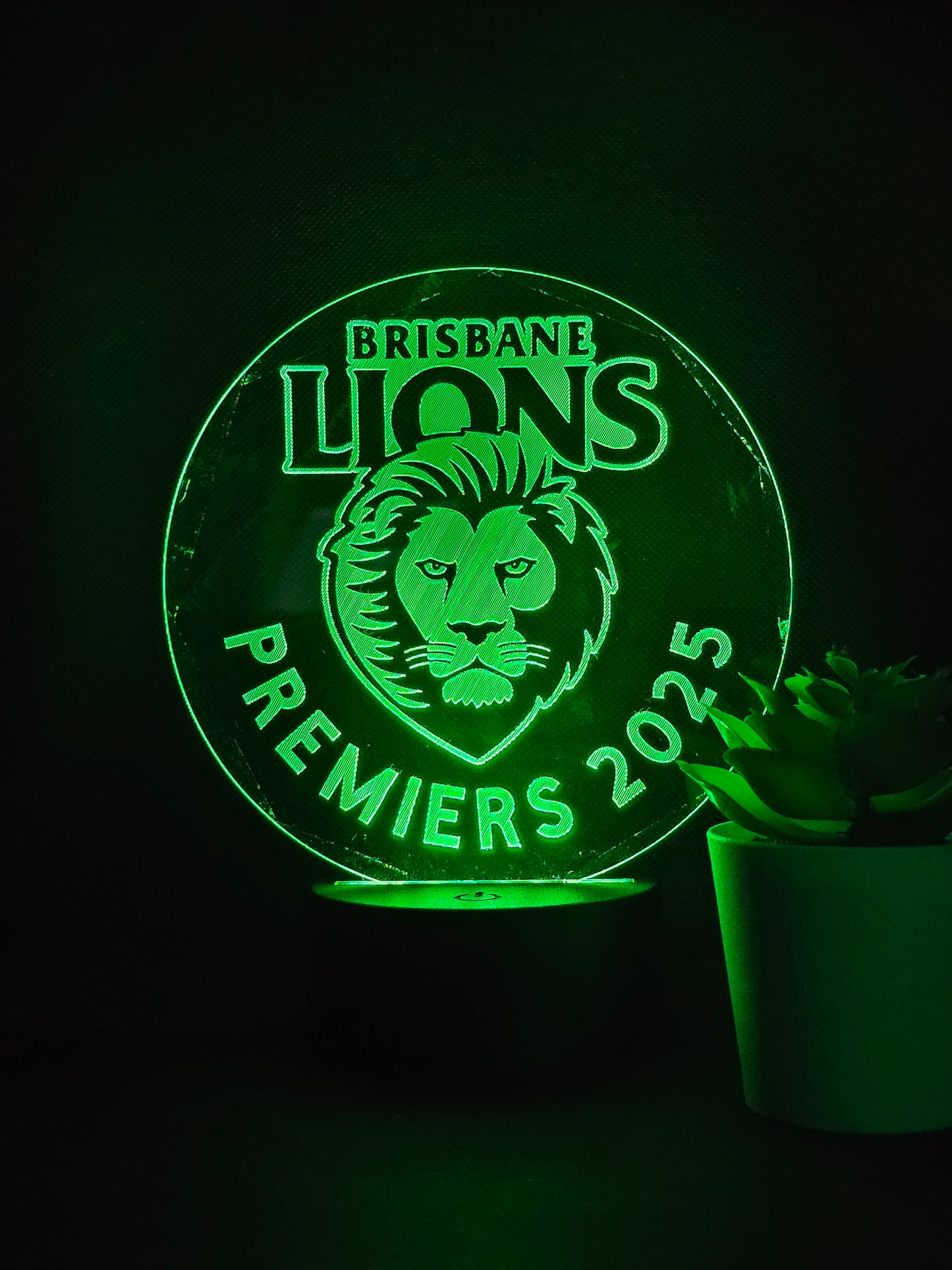 Brisbane Lions Premiers 25 Night Light 8 Colours LED Lamp