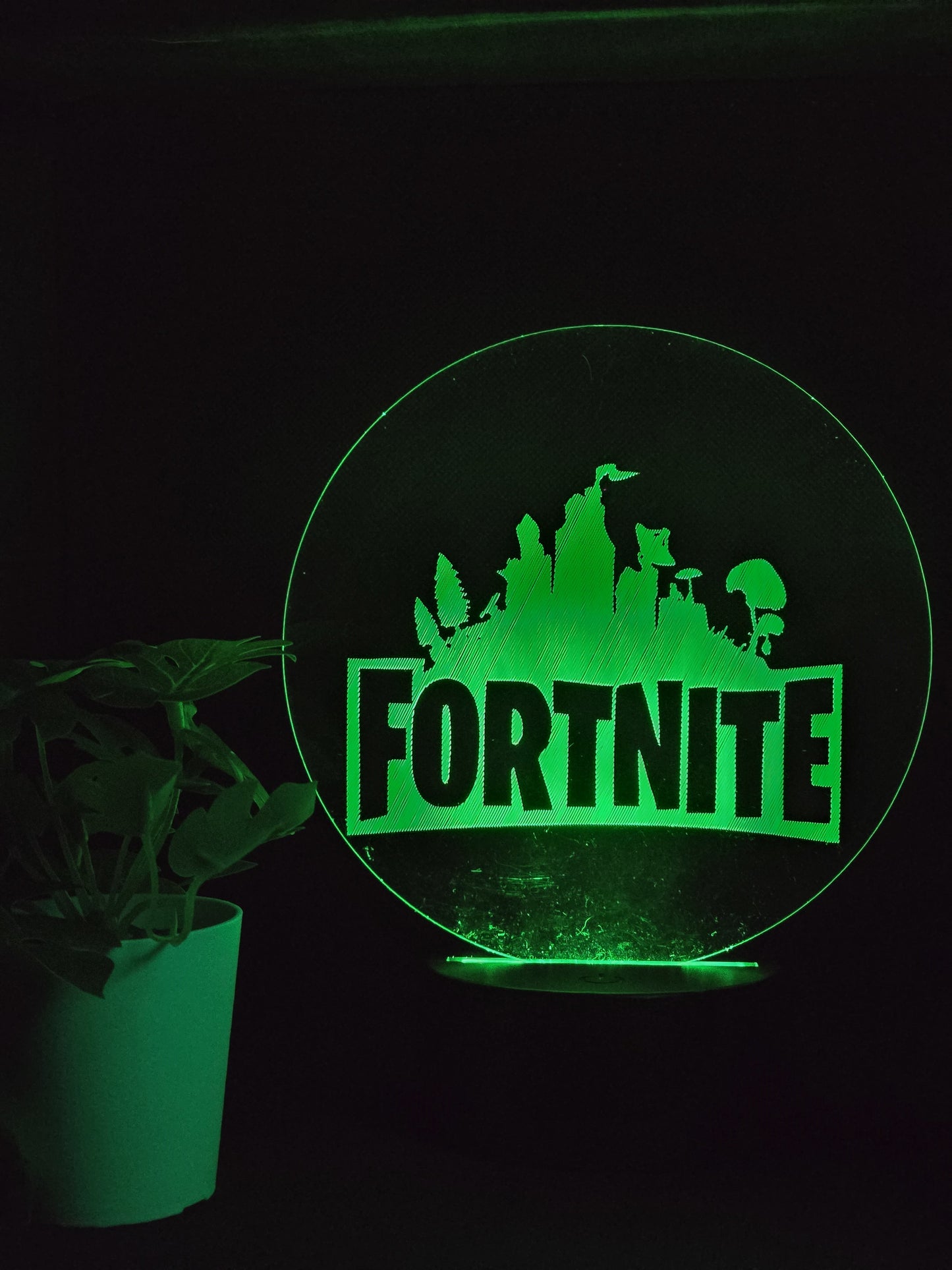 FORTNITE NIGHT LIGHT 8 COLOURS LED LAMP