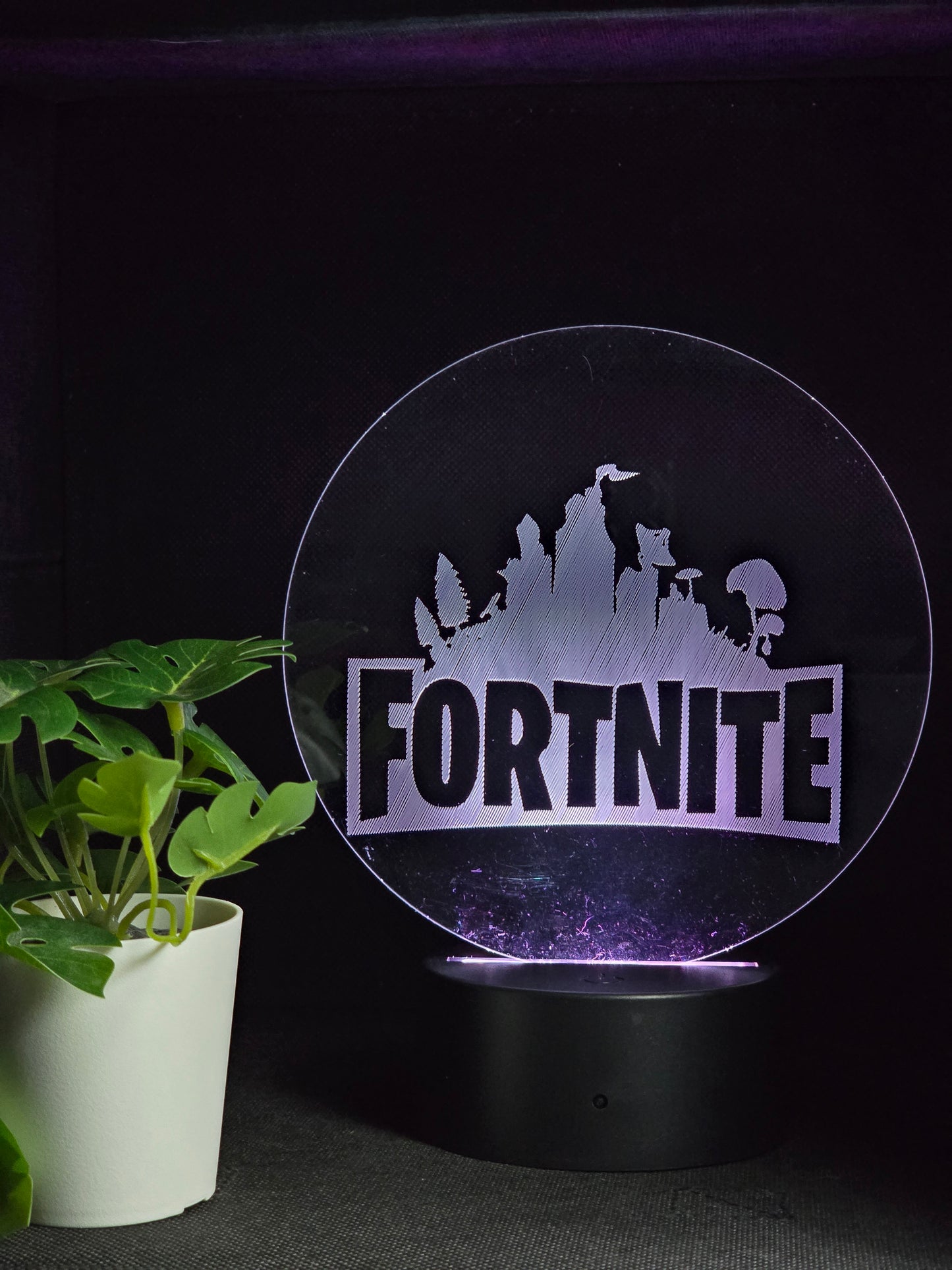 FORTNITE NIGHT LIGHT 8 COLOURS LED LAMP