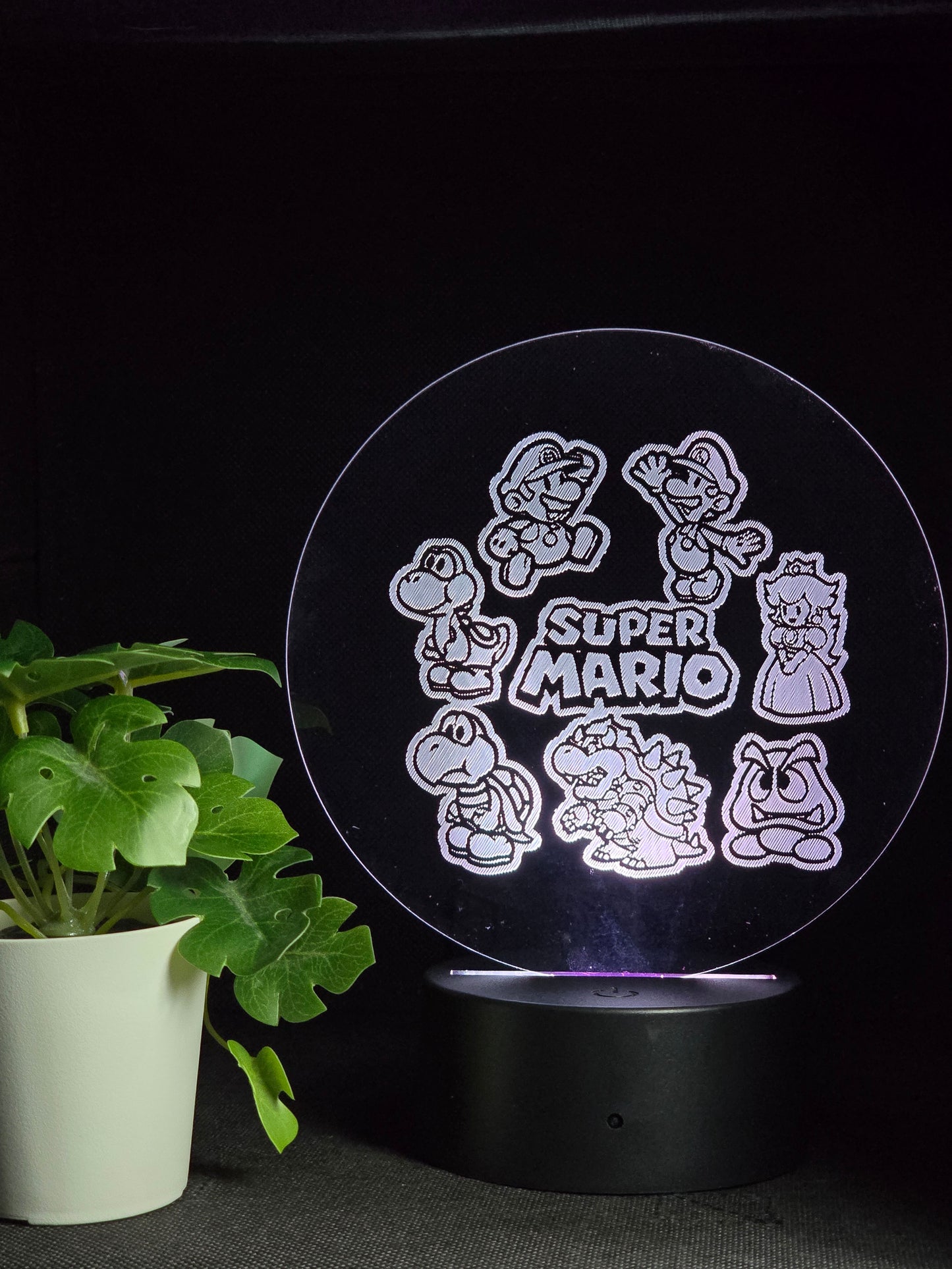 SUPER MARIO NIGHT LIGHT 8 COLOURS LED LAMP