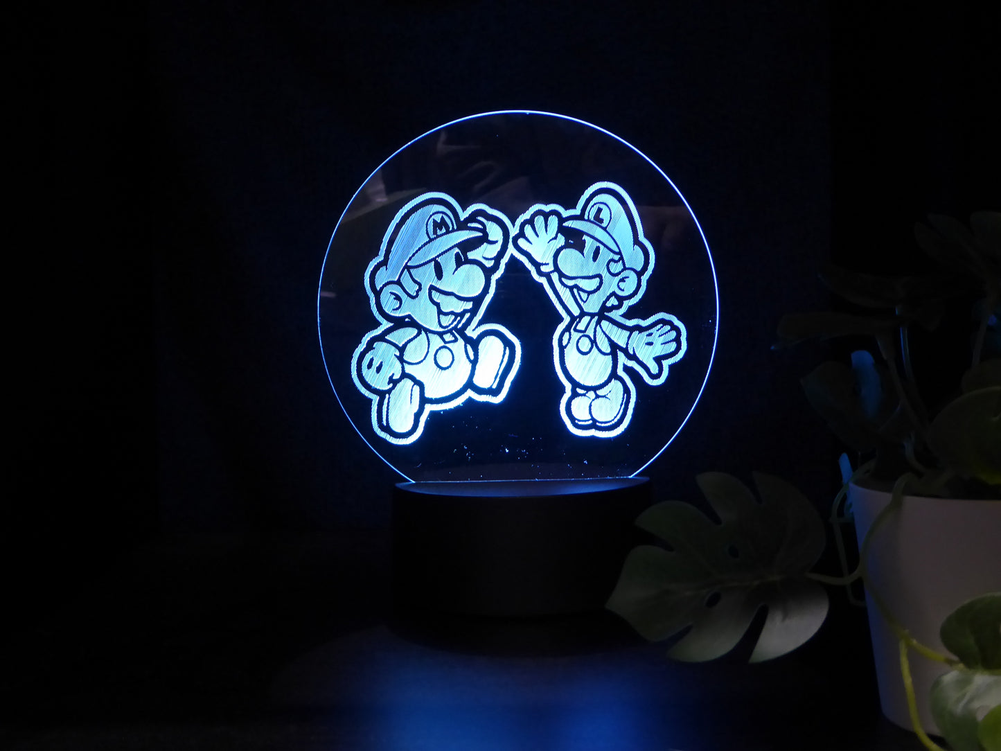 SUPER MARIO & LUIGI NIGHT LIGHT 8 COLOURS LED LAMP