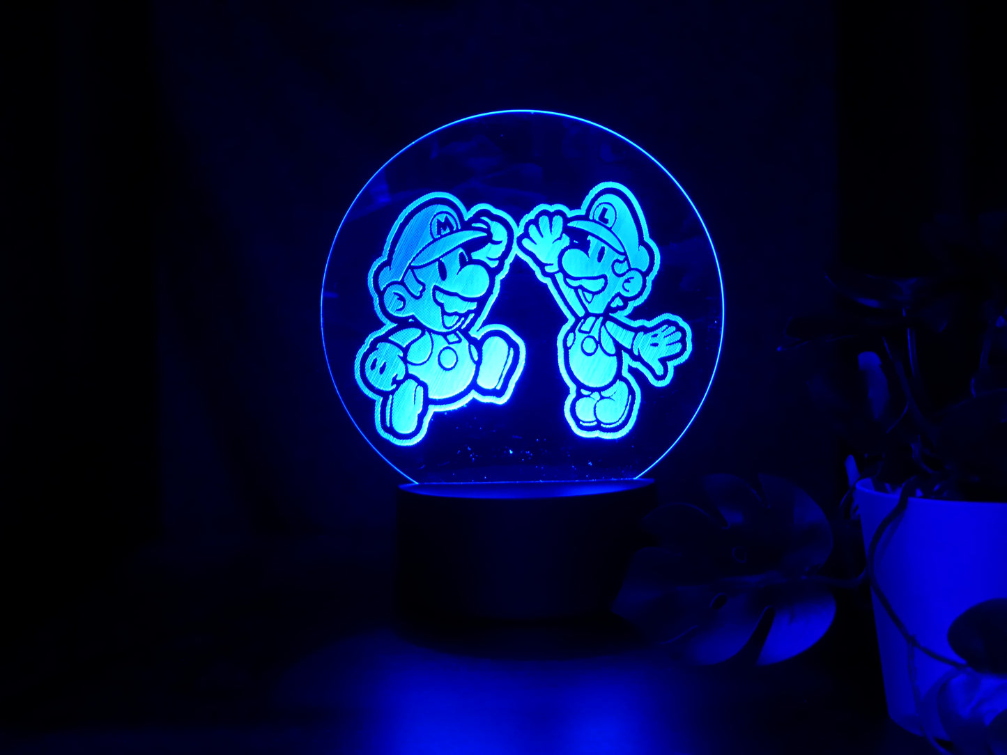 SUPER MARIO & LUIGI NIGHT LIGHT 8 COLOURS LED LAMP