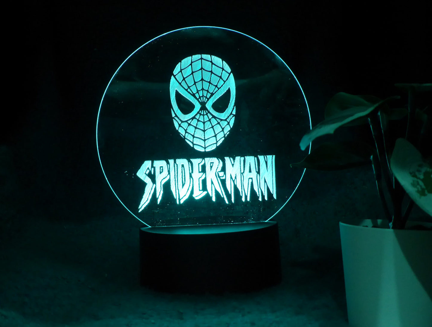 SPIDERMAN SUPERHERO NIGHT LIGHT 8 COLOURS LED LAMP